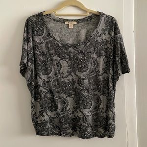 Lace effect loose top